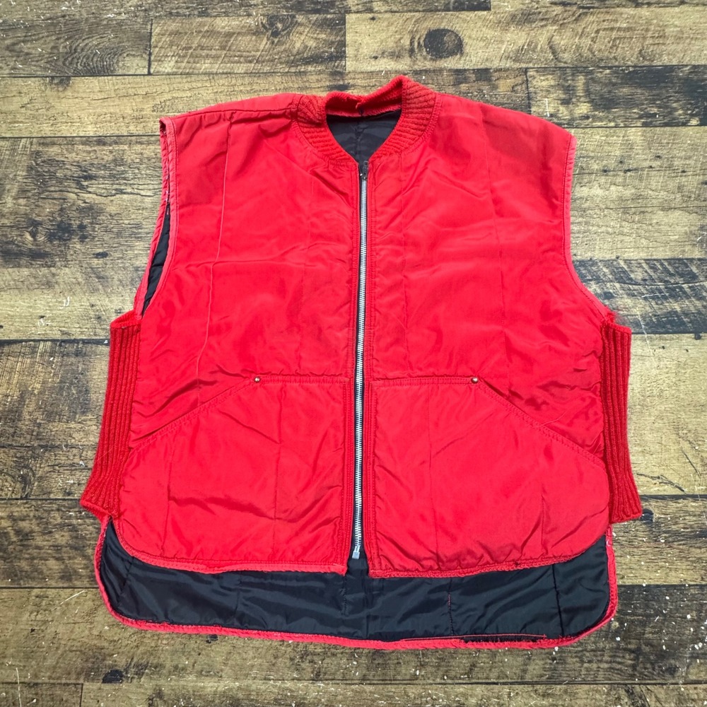 vintage‎ Refigewear Red Quilted Puffer Vest Mens Zip Up Outdoor Utility Pockets